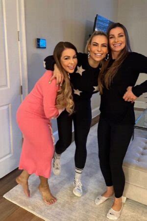 Natalya Neidhart Sister Jenni And Kristin: Siblings Ruling。